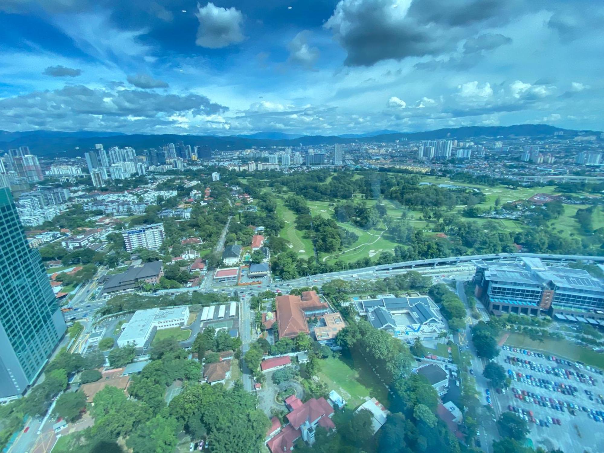 Eaton Residences Klcc By Leo Homestay クアラルンプール エクステリア 写真
